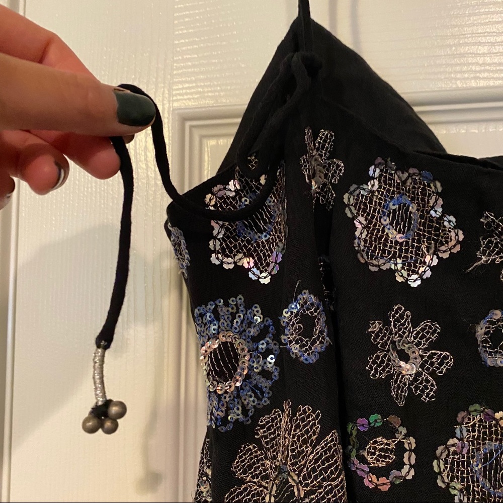 New cute Free People embroidered beaded dress - Picture 4 of 4
